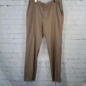 JoS. A. BANK Leadbetter Golf Men's Khaki Dress Pants 38/34 Flat Front